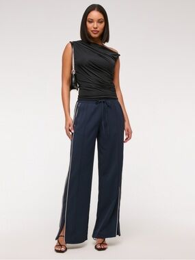 Abercrombie & Fitch Navy Pull-on Track Pants (LS)